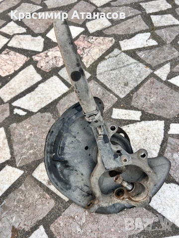 Шенкел главина преден десен за Мерцедес Е-класа W211. Бензин 3.5 , снимка 2 - Части - 53046456