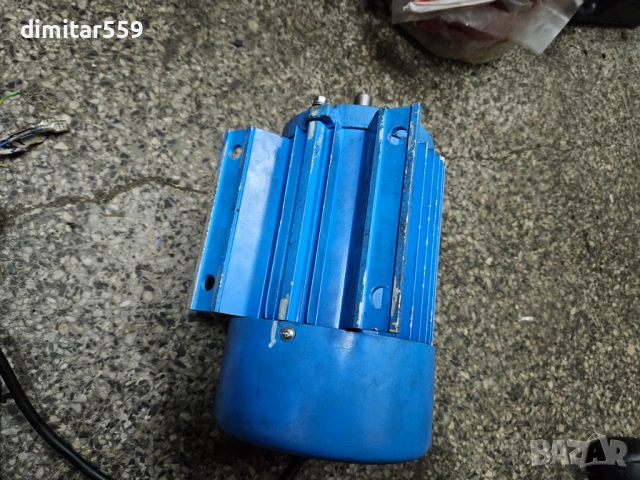 Монофазен електро двигател 0.55 kW (550W), снимка 5 - Бормашини - 53601853