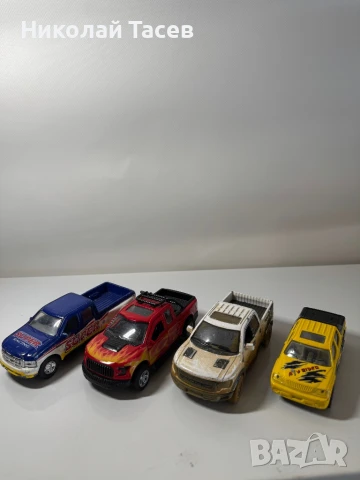 Колекционерски колички -1:43 мащаб, снимка 1