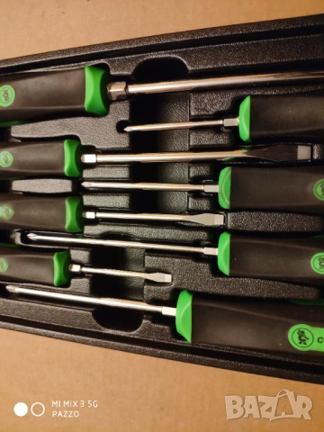 CORNWELL TOOLS 8 БРОЯ качествени прави кръстати отвертки, снимка 4 - Отвертки - 52889778