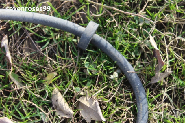 Маркуч спирачна течност съединител Фиат Пунто 2 2001 1.2i 60 Fiat Punto 2  2/3врати, снимка 4 - Части - 53194185