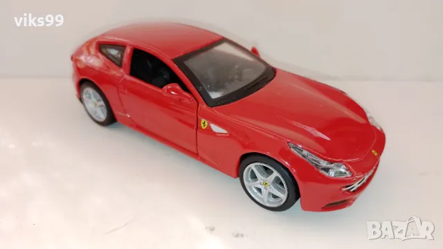 Метална количка Ferrari FF Bburago Мащаб 1:32, снимка 6 - Колекции - 48739734