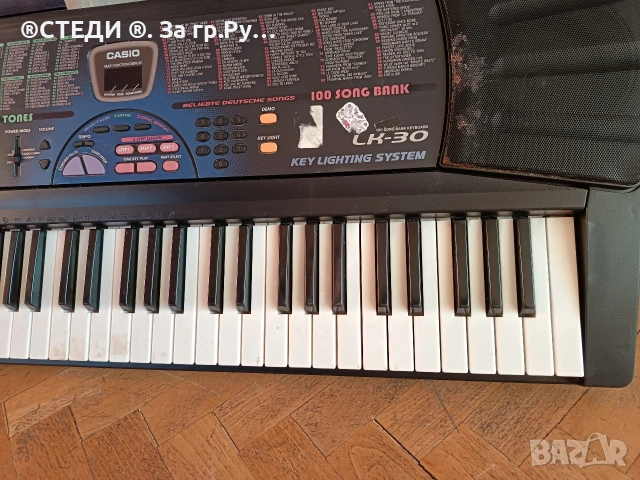 синтезатор Casio LK-30 , снимка 8 - Синтезатори - 54159407