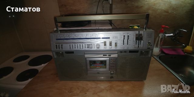 Радиокасетофон JVC RC-M80L, снимка 1 - Радиокасетофони, транзистори - 45386305
