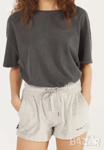 Къси панталони на Bershka , снимка 6 - Къси панталони и бермуди - 53141262