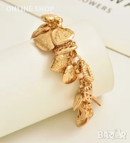 Елегантна Гривна Огледална Любов – 14K Златно Покритие и Нежни Сърца, снимка 7 - Гривни - 53715750