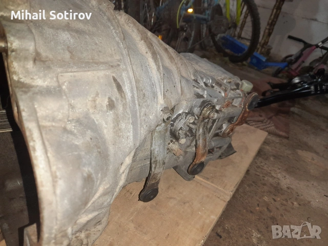 Скоростна кутия, кардан и селектор за Мерцедес 124, снимка 4 - Части - 53406199