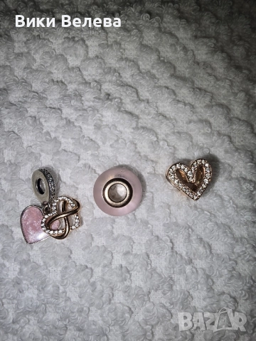 Талисмани за гривна Пандора 