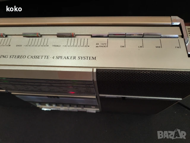 Ретро радио касетофон ITT, снимка 6 - Радиокасетофони, транзистори - 50711820