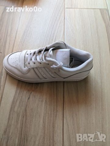 Adidas Rivalry Low 44 номер, снимка 9 - Кецове - 46262438