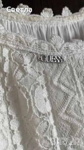 Бяла рокля на Guess, снимка 3 - Рокли - 50429321