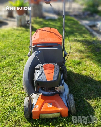 Бензинова самоходна косатка за трева Husqvarna