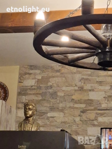 Бюстове на Христо Ботев и Васил Левски изработени от майстор от бетон , снимка 4 - Статуетки - 52747652