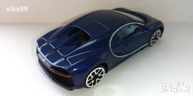 Bburago Bugatti CHIRON - Мащаб 1:43, снимка 4 - Колекции - 49007721