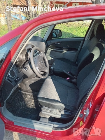 Suzuki SX4 на реални 153000 км без точка Ръжда безупречен двигател., снимка 6 - Автомобили и джипове - 52751377