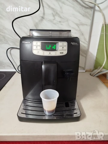 Кафе автомат Saeco Intelia one Touch Cappuccino