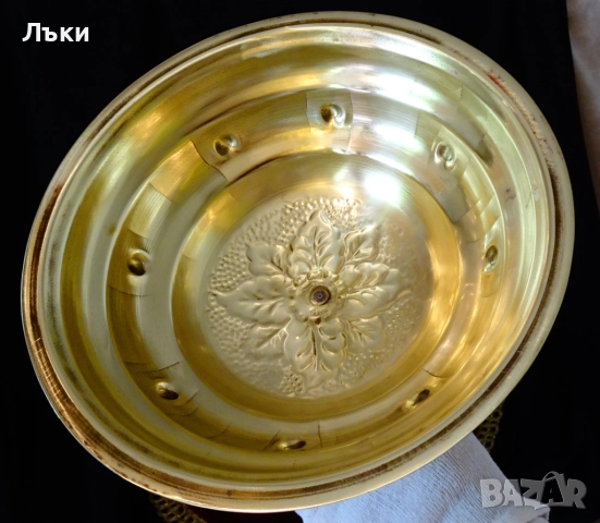Персийски бронзов съд за сервиране с капак,разкошни дръжки. , снимка 5 - Антикварни и старинни предмети - 51635927