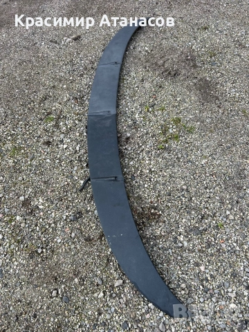 735394585. Декоративна лайсна преден капак за Фиат Гранде пунто. 735394584