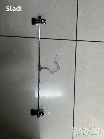 Закачалки, държачи, снимка 3 - Стелажи и щандове - 54076161