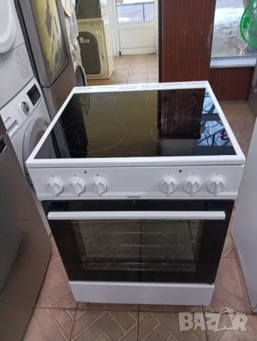 Свободно стояща печка с керамичен плот Gorenje с две години гаранция!, снимка 1 - Печки, фурни - 48543477