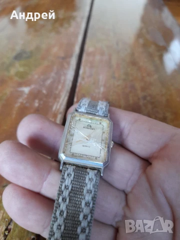 Стар часовник Romano Quartz, снимка 3 - Други ценни предмети - 51331673