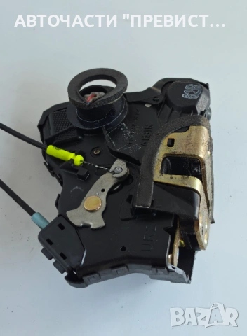 Предна Дясна Брава Врата Тойота Корола Е12 Toyota Corolla E12 2000-2007г