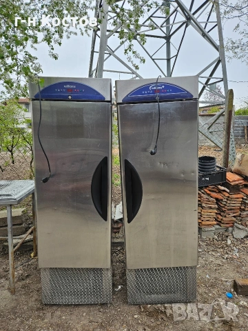 Хладилни Шкафове Вертикални Ми-носови и Плю-сови Неръждавейка-Юнокс-Алпака за ресторанти 