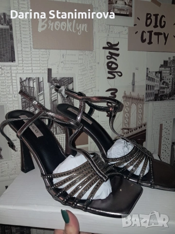 Дамски обувки Tsoukalas