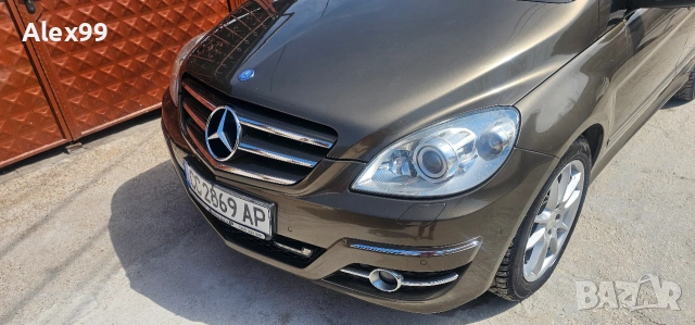 мерцедес В 180 , снимка 17 - Автомобили и джипове - 54172910