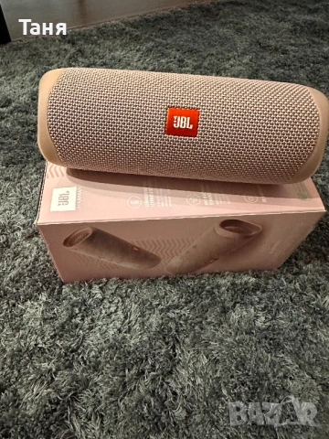 Колонка JBL