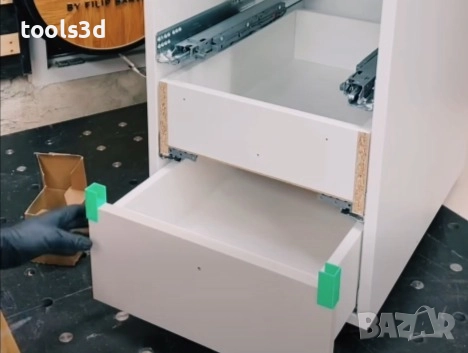 Дистанционери за монтиране чела на чекмеджета. - 2 броя 5 лева, снимка 3 - Други инструменти - 52413130