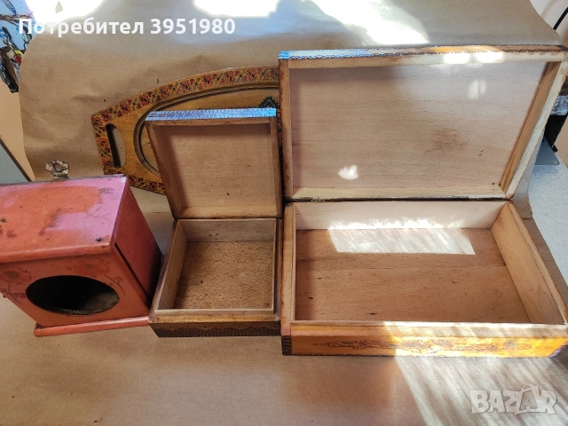 Пирографирани кутии,ретро поднос и кутия за часовник, снимка 2 - Антикварни и старинни предмети - 53755810