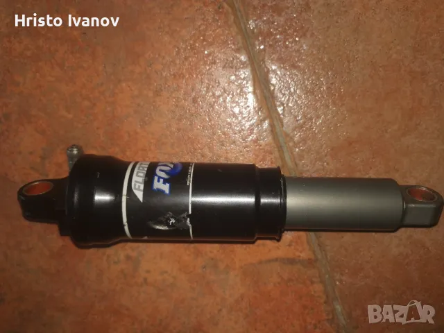 заден шок fox и хидравлични спирачи