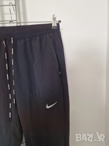 Страхотно мъжко спортно долнище NIKE размер M, снимка 4 - Спортни дрехи, екипи - 53772286