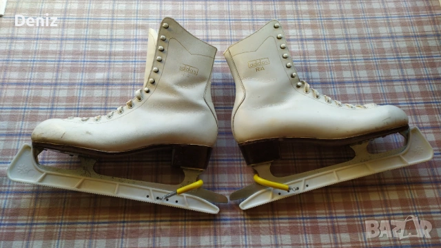 Оригинални ретро кънки за лед — Adidas, снимка 9 - Зимни спортове - 53633495