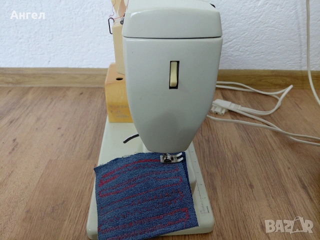 Шевна машина BERNINA 831, снимка 16 - Шевни машини - 36919873