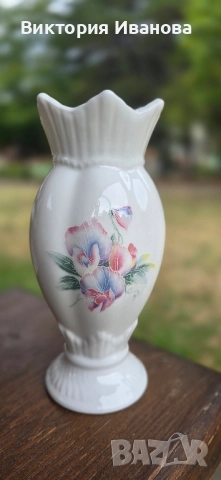 Порцеланова ваза Ansley, снимка 2 - Колекции - 51551930