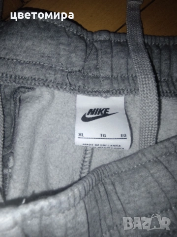 Nike размер XL , снимка 4 - Спортни дрехи, екипи - 53211347