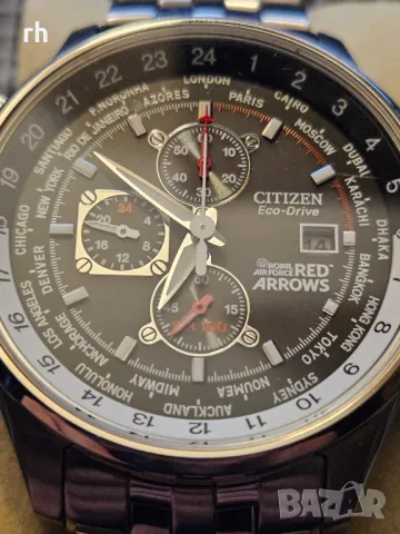 Часовник Citizenн Red Arrows Chronograph, снимка 3 - Мъжки - 47595772