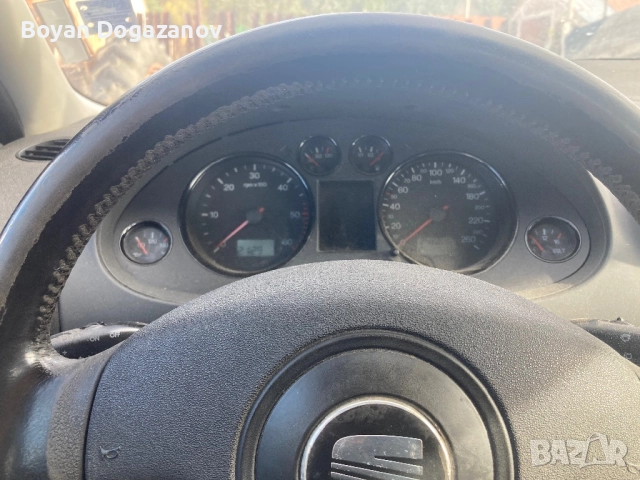 Seat Ibiza 2003 131 коня на части, снимка 2 - Автомобили и джипове - 52332713