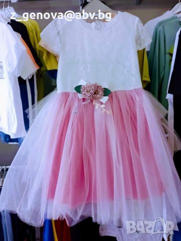 Красива детска рокля с тюл, снимка 1 - Детски рокли и поли - 46062283