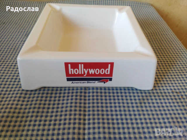 стар голям пепелник Hollywood 