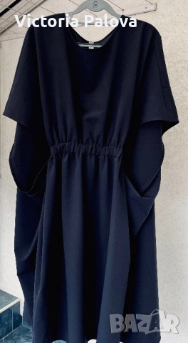 Уникална авангардна находка на Souvenir Italy - Нестандартен силует в Deep Navy