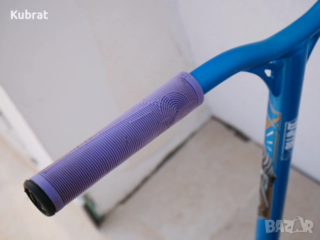 тротинетка за трикове , снимка 2 - Скутери и тротинетки - 53848139