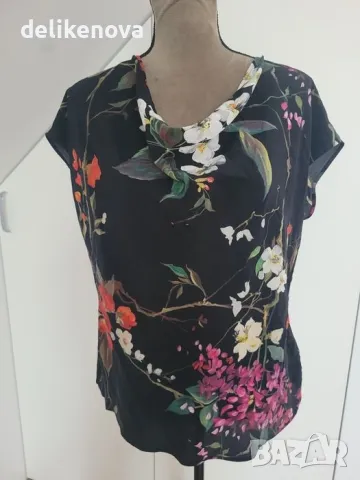 ESCADA Original Size L 100% Коприна Страхотен топ, снимка 4 - Потници - 47188438