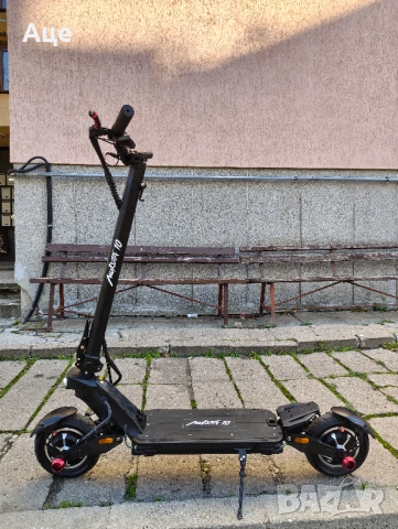 MUKUTA 10 DUAL отлична електрическа тротинетка