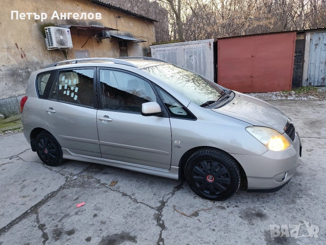 Toyota Corolla Verso 2.0 D-4D | НОВ съединител | Печка | Камера | ТОП, снимка 8 - Автомобили и джипове - 53309842