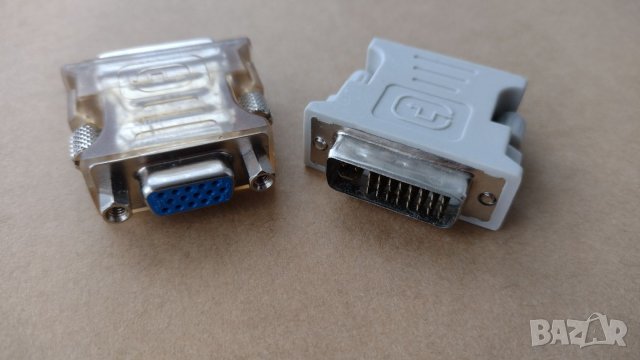 Преходник VGA (female) - DVI (male)