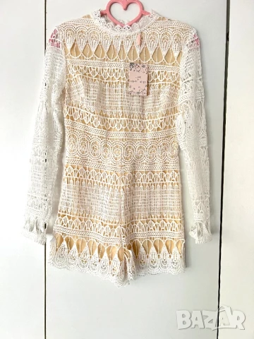 РАЗПРОДАЖБА Нов дамски дантелен гащеризон къс крачол елегантен размер XS и размер S