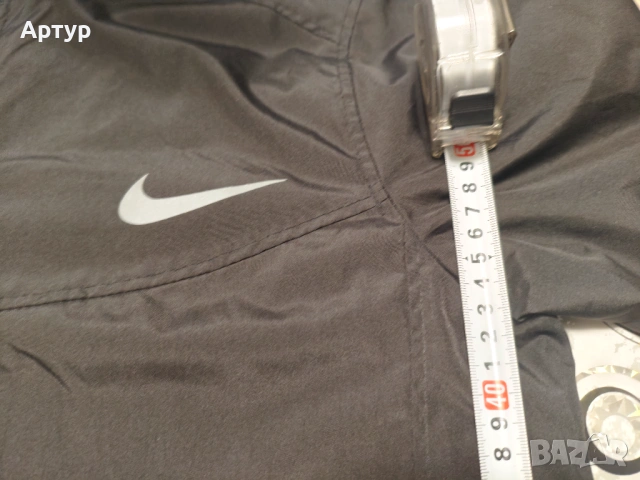 Nike Яке Ветровка размер S, снимка 7 - Спортни дрехи, екипи - 53890321